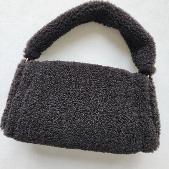 NWT Primark Black Faux Shearling Shoulder Hand Bag Soft Cozy TIk Tok Winter Cute - Picture 2 of 10